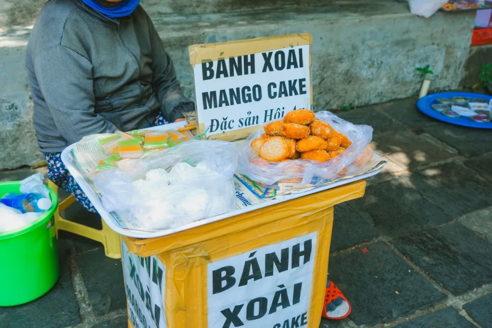 Bàn nướng đông khách tại Đỗ Thị Hiền Nga